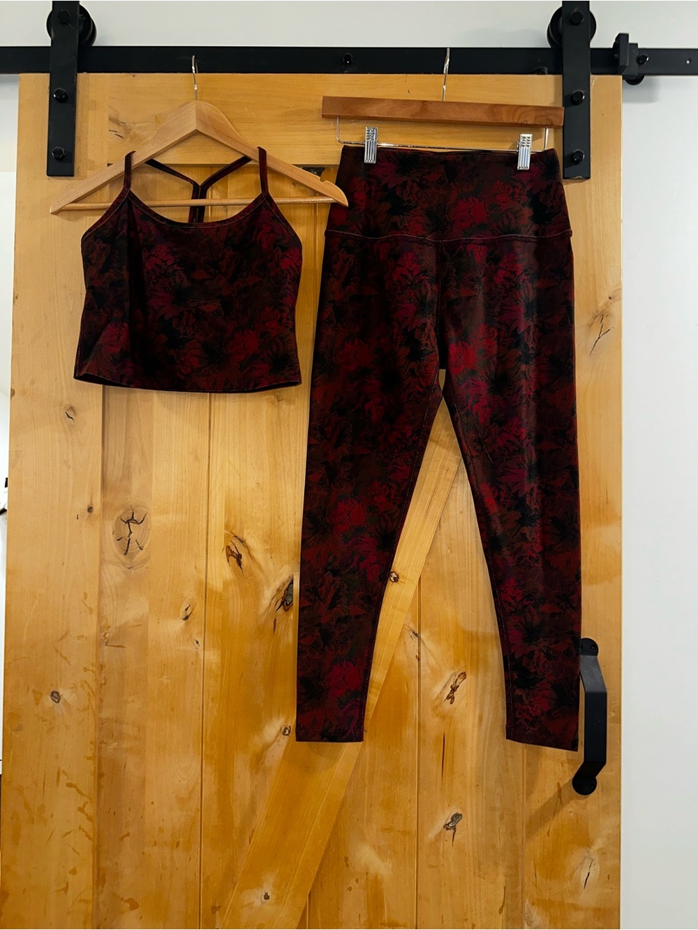 Beyond Yoga Burgundy Floral Leggings & Crop Tank Set